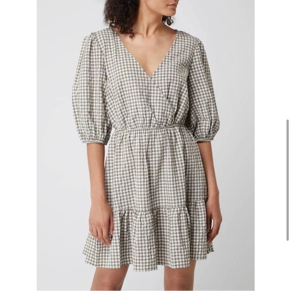 MANGO Gingham Wrap Dress - Picture 9 of 10